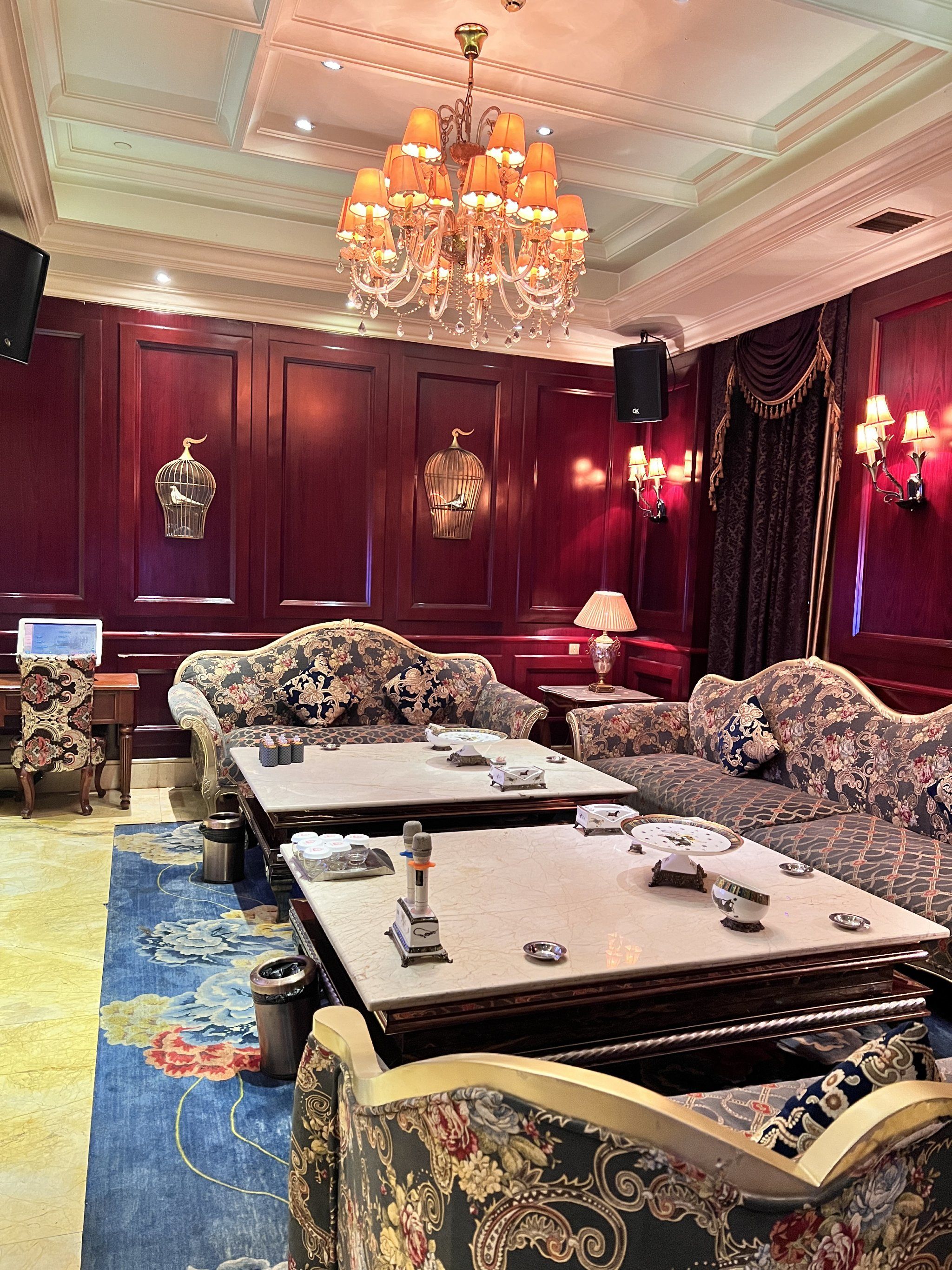 兰州商务ktv预订优惠享不停-永登县ktv预订